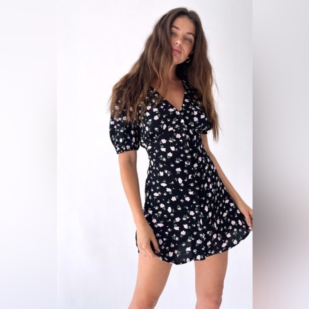 CLEARANCE NWT Elodie Black Pink White Floral Babydoll Mini Dress New Cottage